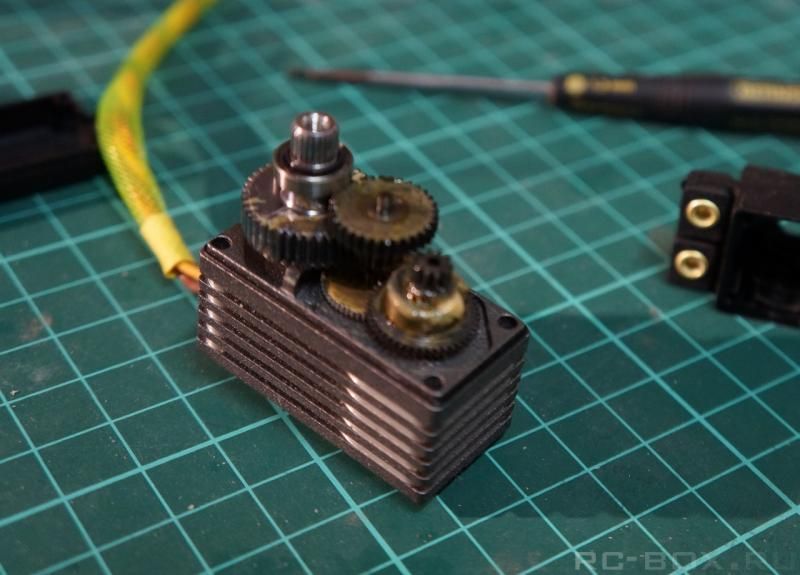 BlueBird BMS-1412, опыт эксплуатации сервоприводов.