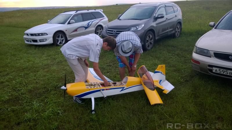 AeroWorks 50cc EXTRA 300 ARF-QB Quick Build