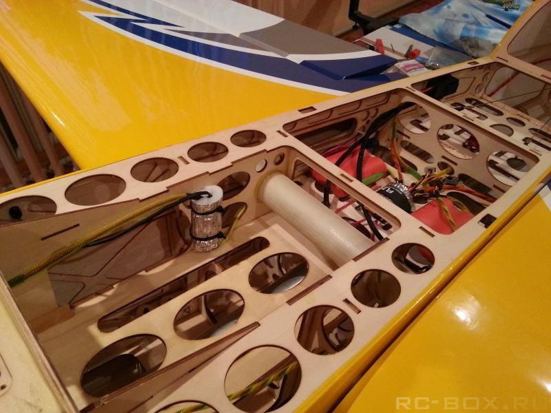 AeroWorks 50cc EXTRA 300 ARF-QB Quick Build